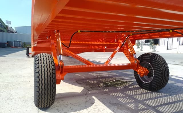 Saurus PYR WH mobiele laadbrug voor vrachtwagens